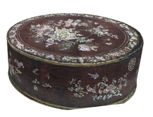 Kinh Casket